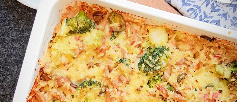 Ovenpasta met broccoli en prei