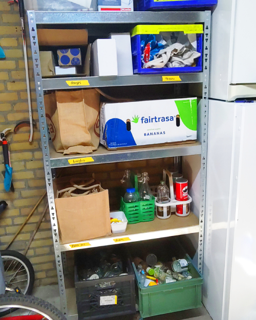 maak een recycle station voor je herbruikbare spullen