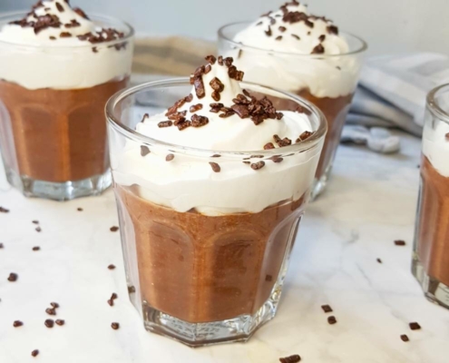 plantaardige chocolademousse met 3 ingrediënten