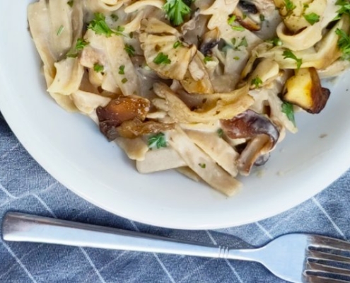 snelle tagliatelle met paddenstoelen