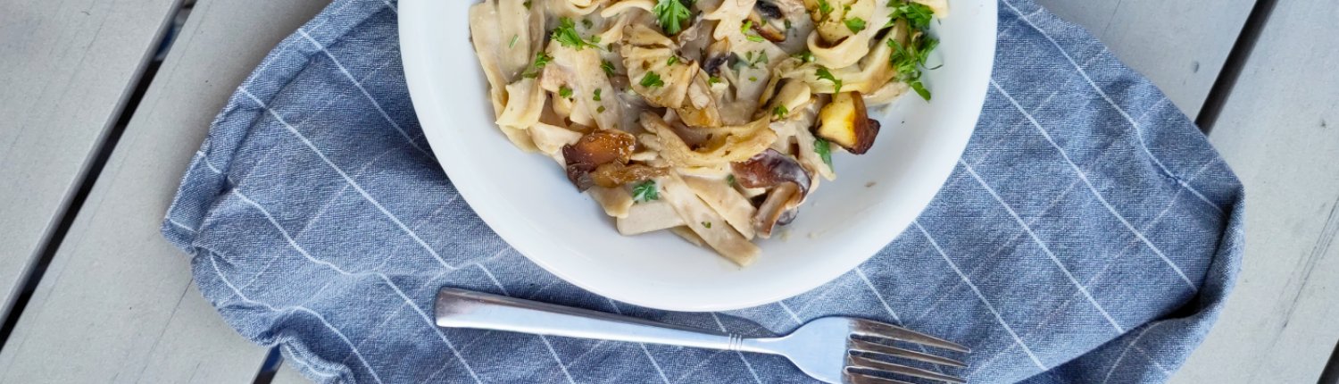 snelle tagliatelle met paddenstoelen